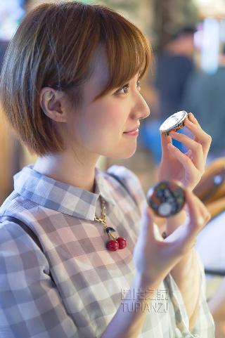 老女人免费观看高清电视剧