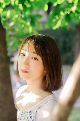 明明是配角却被王子宠爱了全集免费观看